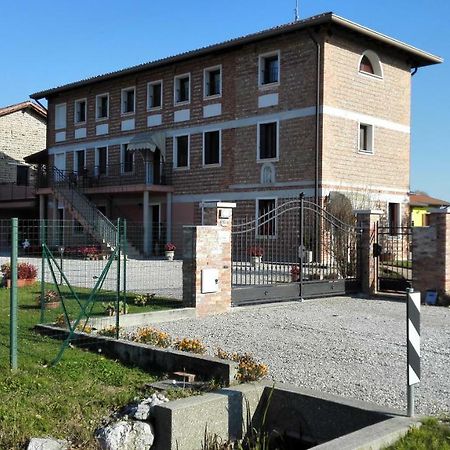 Chiaro Di Luna San Vito al Tagliamento Kültér fotó